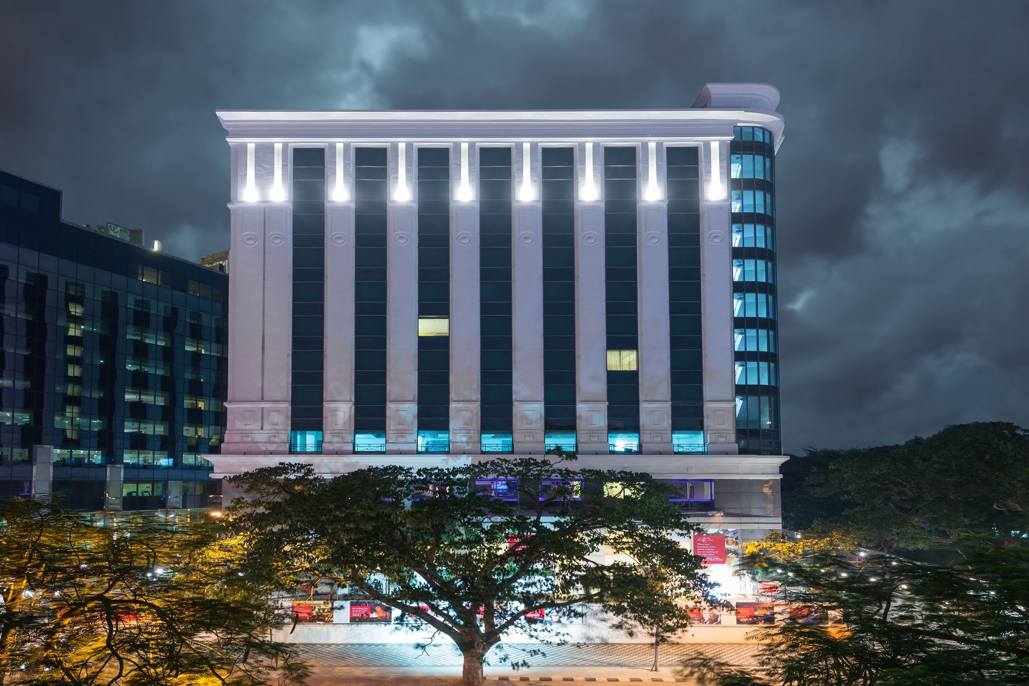 Ramada Plaza Chennai Hotel Bagian luar foto